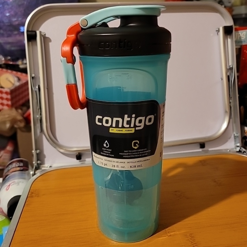 Contigo Shaker & Go Fit Shaker Bottle 28oz